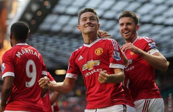 们感到无助 们感到无助